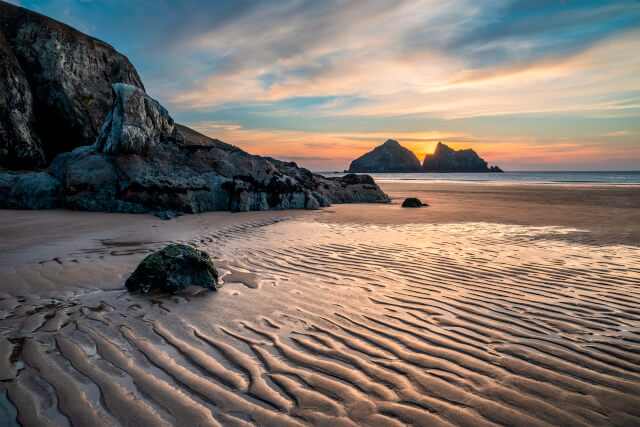 Holywell Bay 