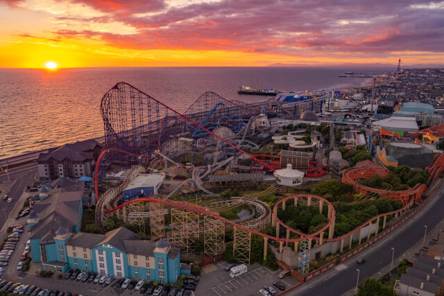 blackpool pleasure beach at sunset