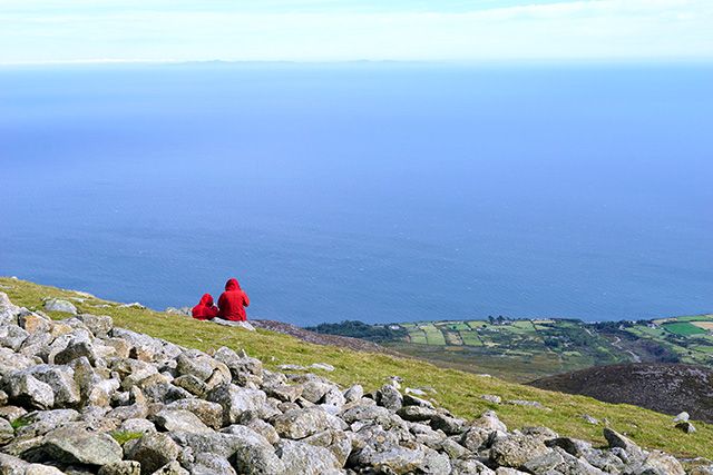 People atop Sileve Donard