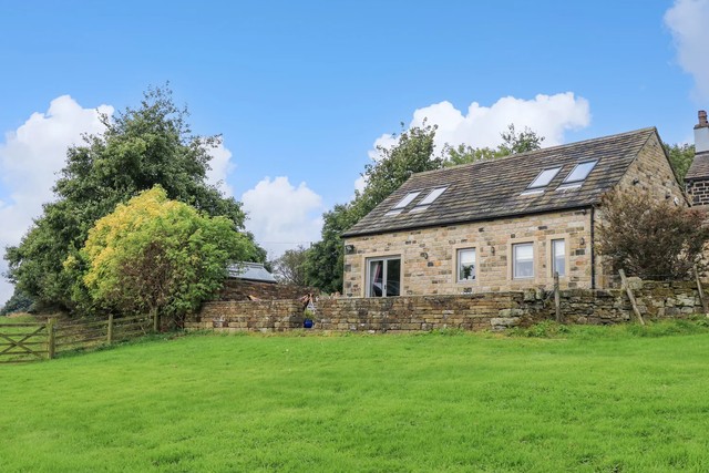Black House Cottage (Ref.1096777)