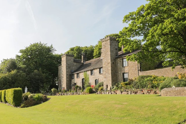 Fernhill Castle (Ref.1069783)