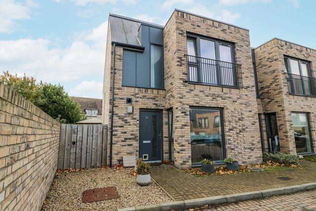 14 Old Market Place (Ref. 1190102)