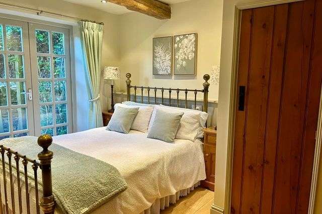 Bedroom in Robins Nest.