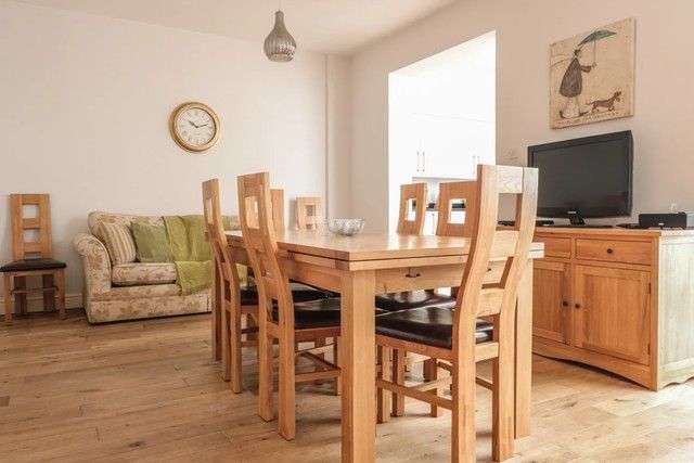 Dining area in 33 Crescent Gardens.