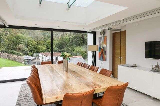 Dining area in Glamorgan House.