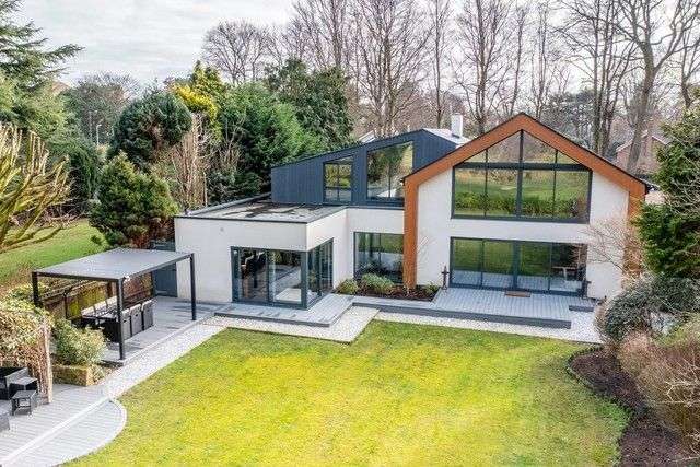 The Golf House (Ref. 1121307).