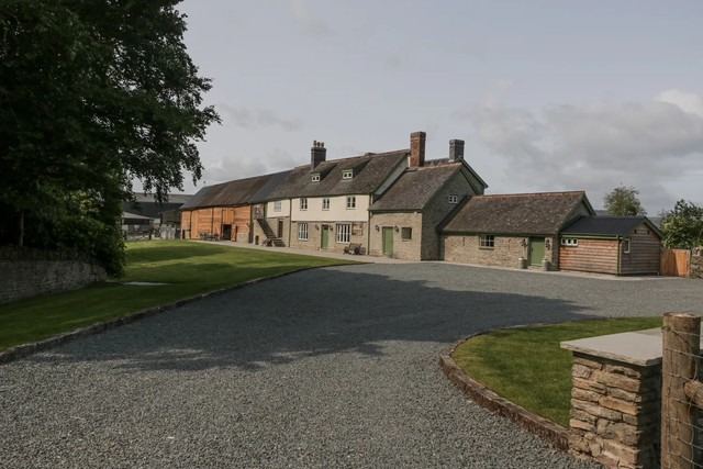 Evenjobb Court Farmhouse (Ref. 1127715)