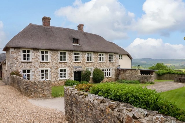 Hornshayne Farmhouse (Ref. 976031)