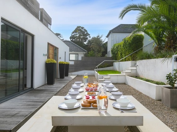 Outdoor dining area at Salt House.
