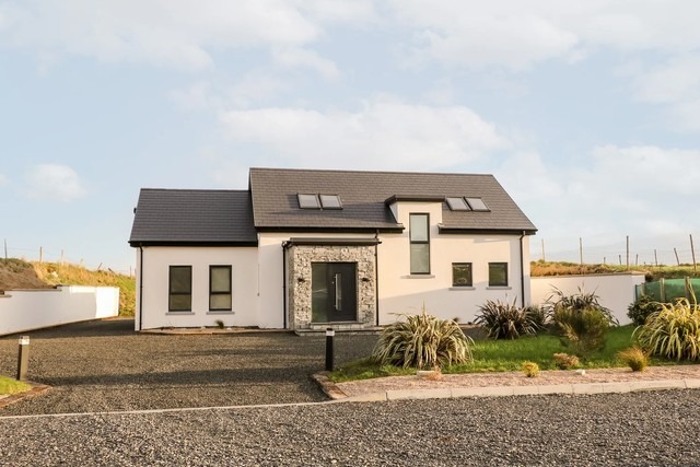 The Beachhouse (Ref. 1096813)