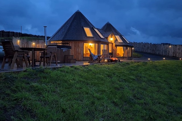 Ty Crwn - The Roundhouse (Ref. 1136441)