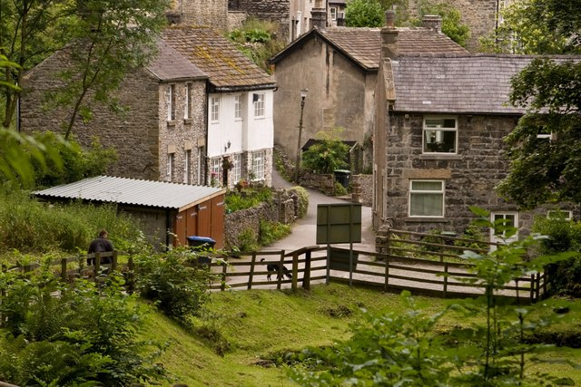 Castleton, Derbyshire, with quaint cottages.