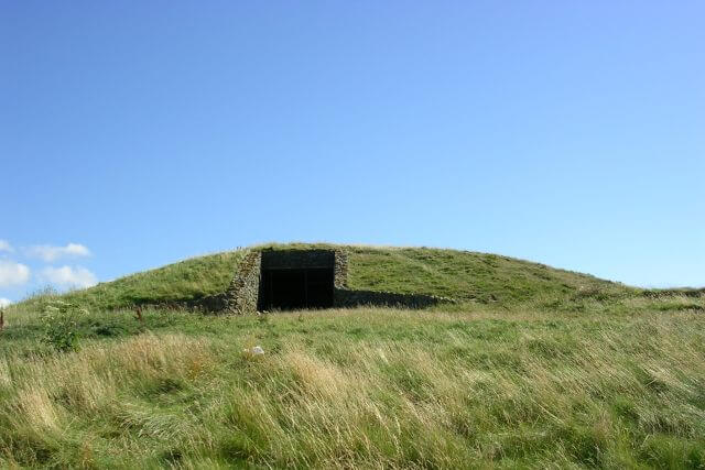 Barclodiad y Gawres