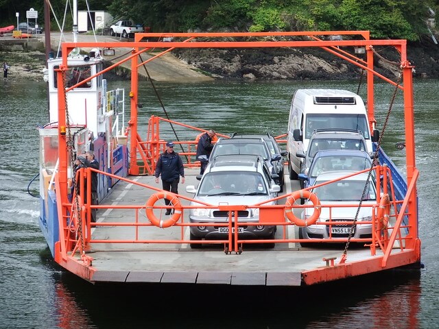 Bodinnick Ferry