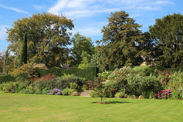 Bourton House Garden