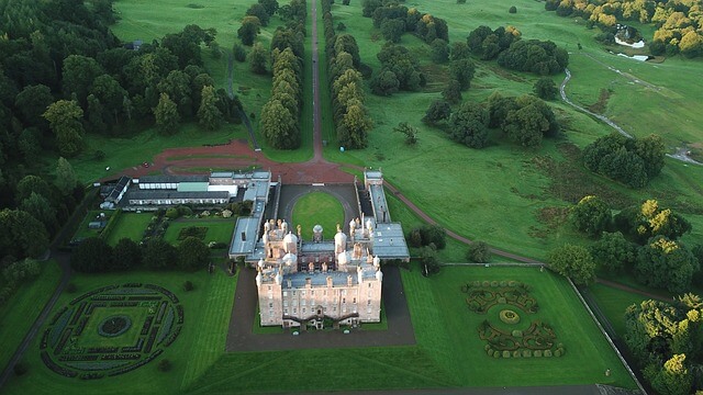 Drumlanrig Castle