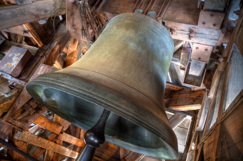 Gresford Bells, feature