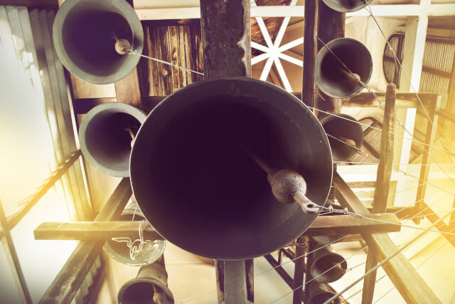 Gresford Bells, listing