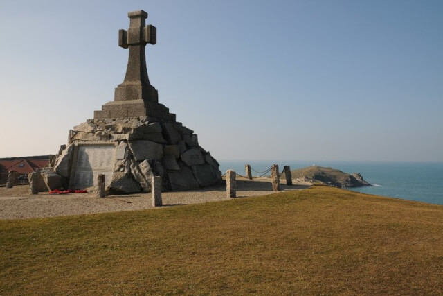 Newquay War Memorial