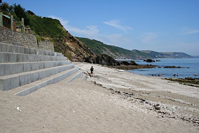 Plaidy Beach Looe