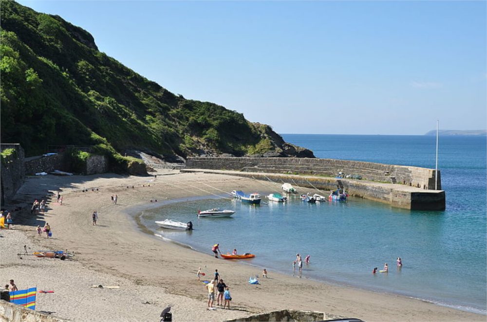 Polkerris beach