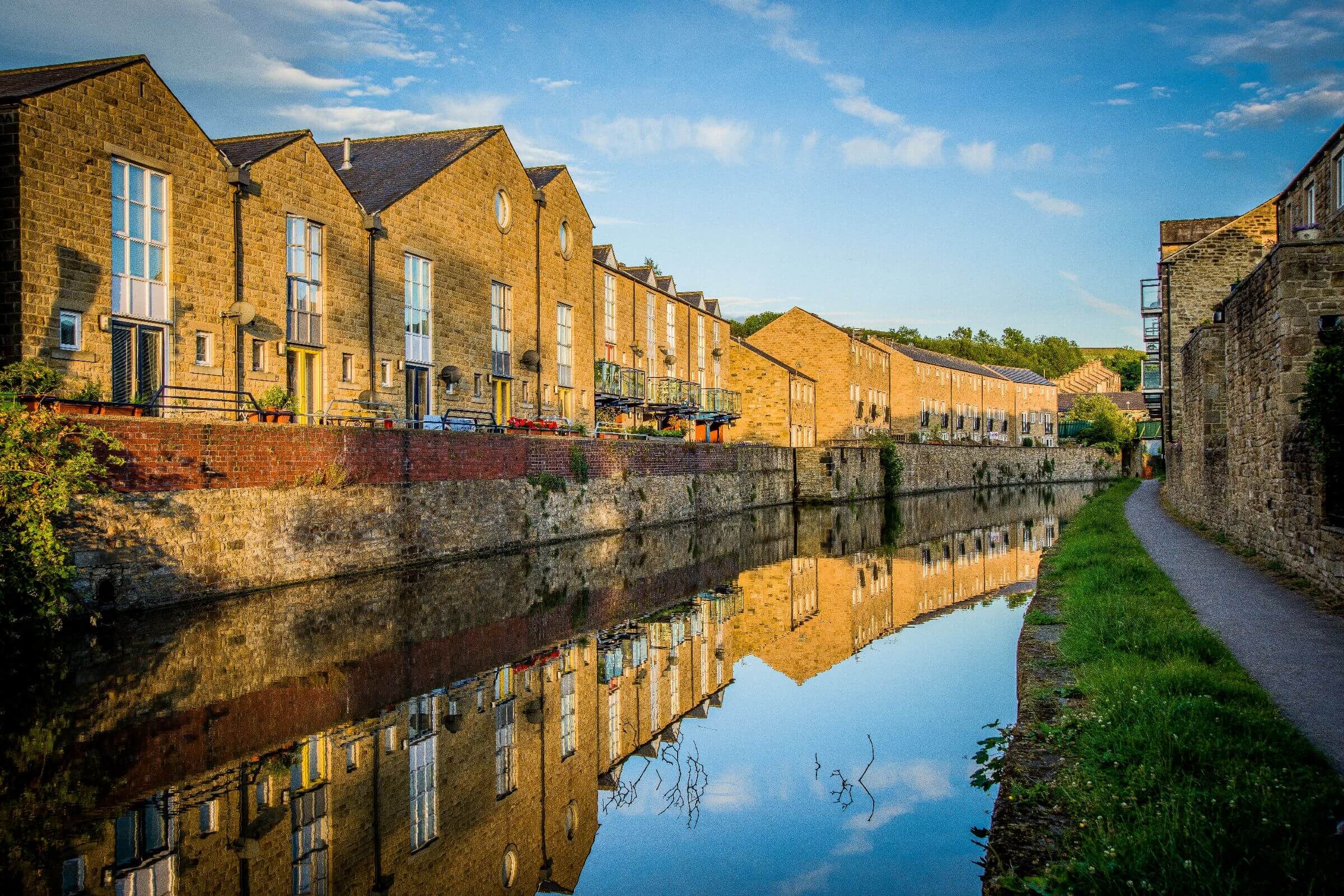 Canal in Skipton, Yorkshire Dales