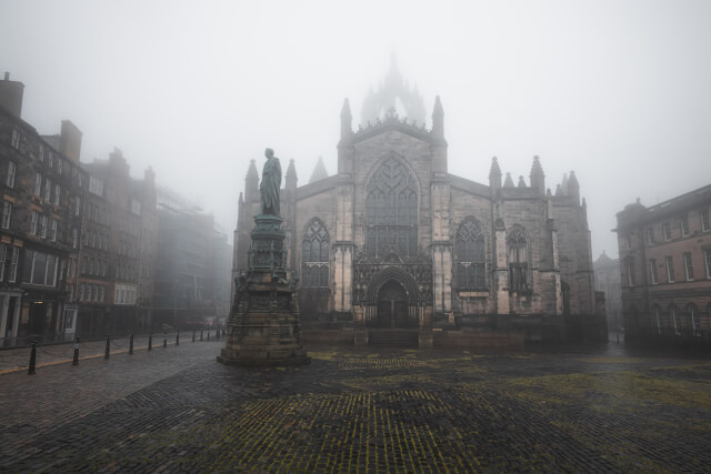 St Giles Cathedral in fog