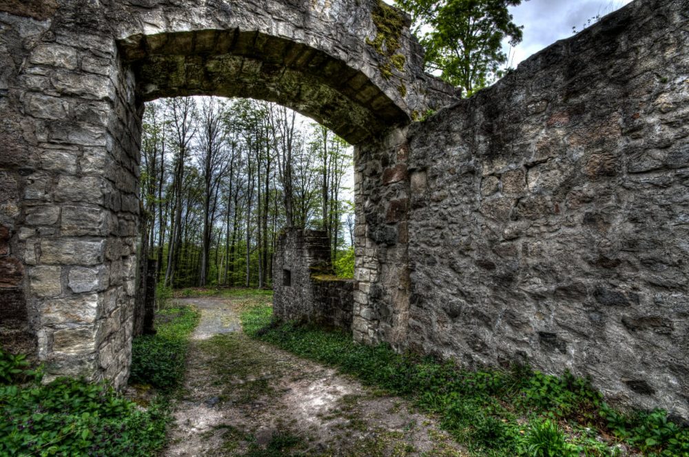 castle ruins entrance