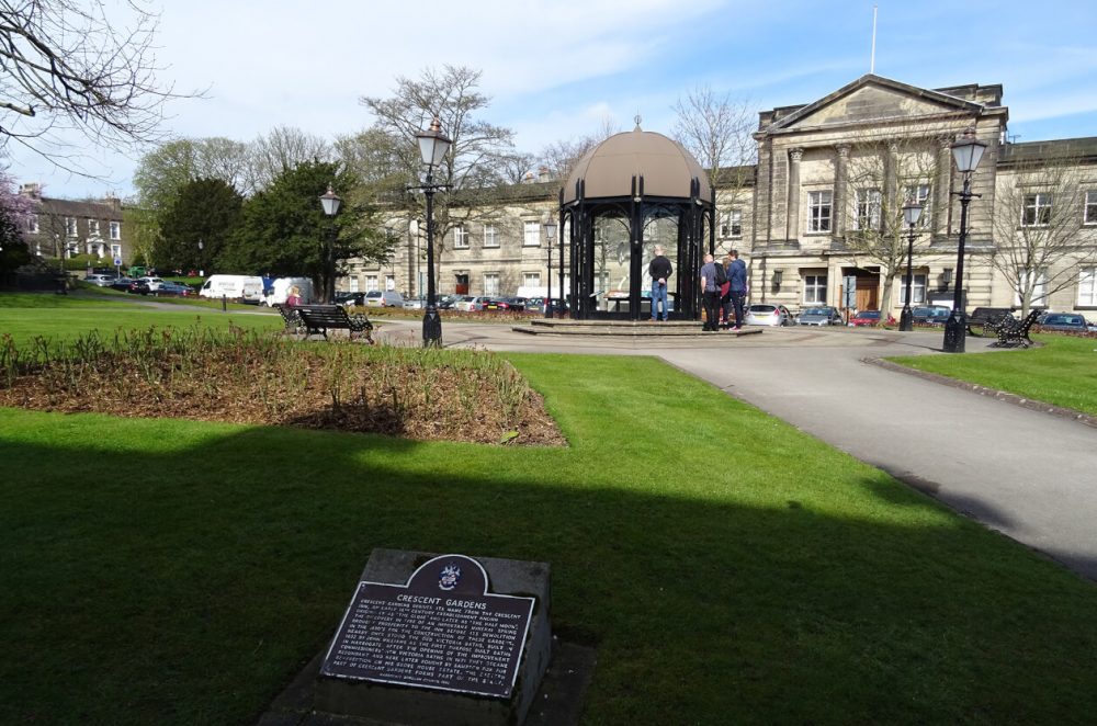 crescent gardens harrogate