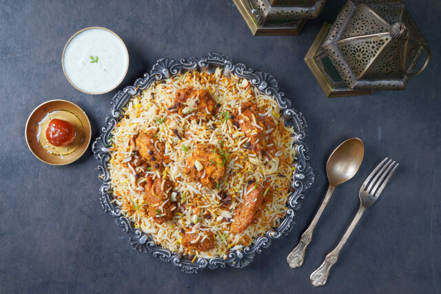 dining layout for chicken biryani