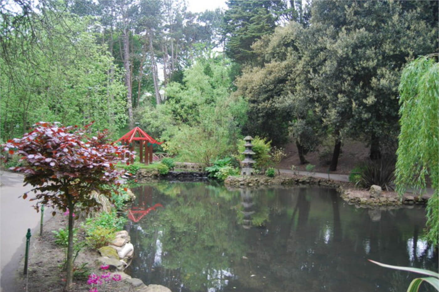 lake at peasholm park