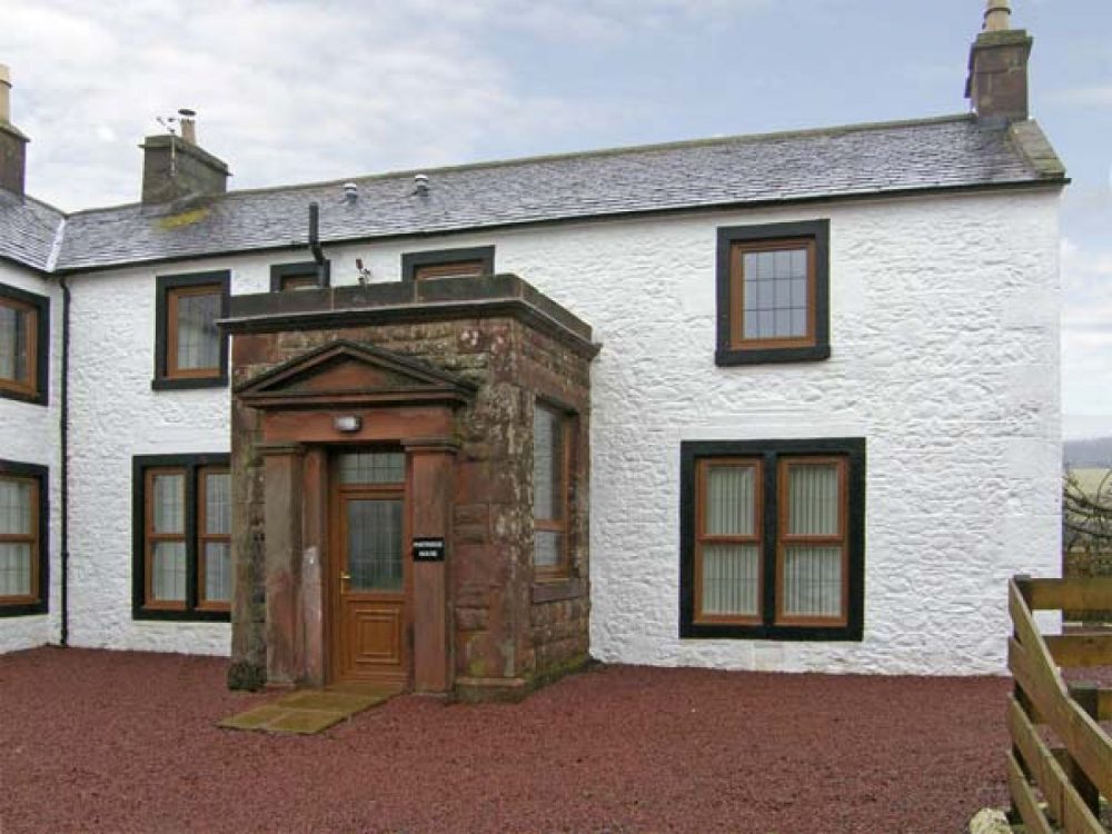 large cottages in dumfries