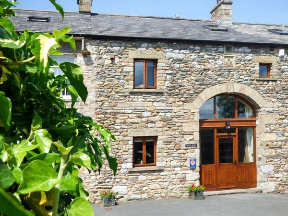 large cottages ingleton