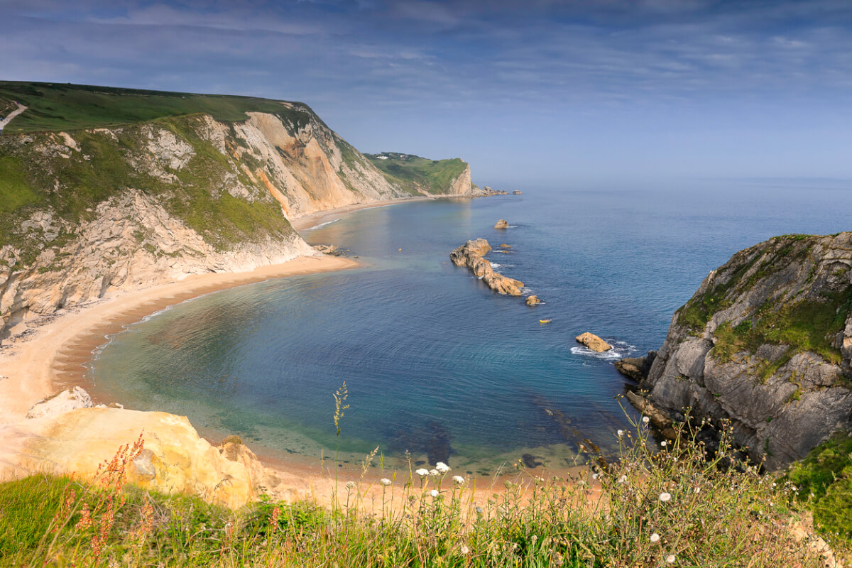 lulworth cove beach dorset