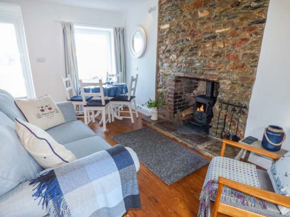 luxury cottages in salcombe