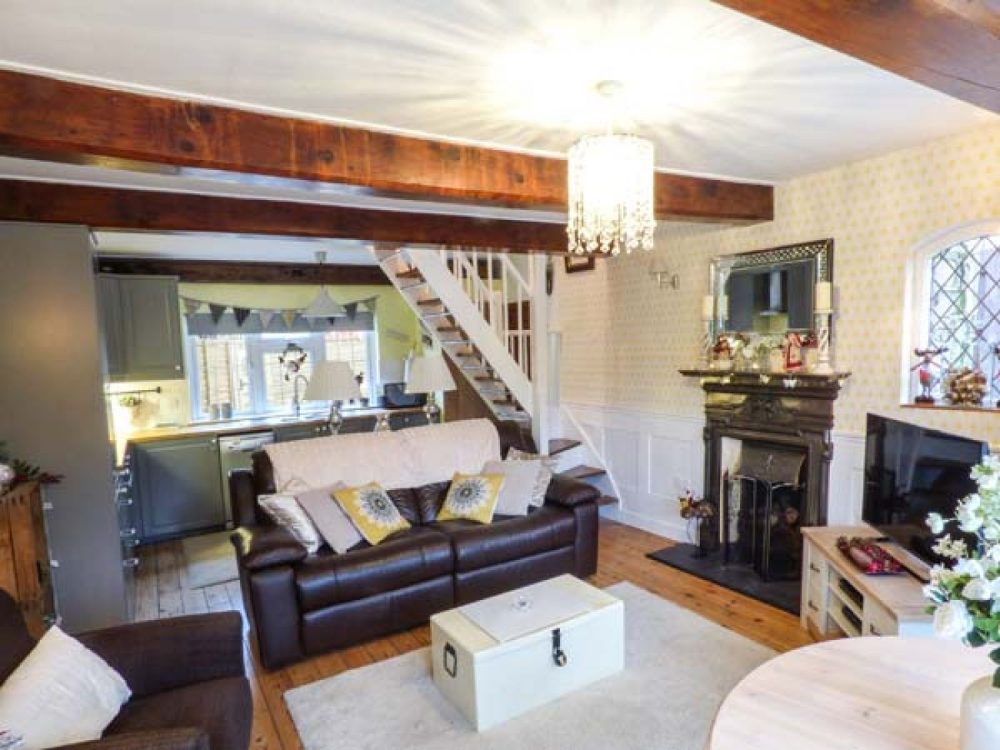 luxury cottages ryde