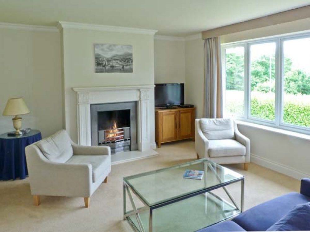 luxury cottages yarmouth