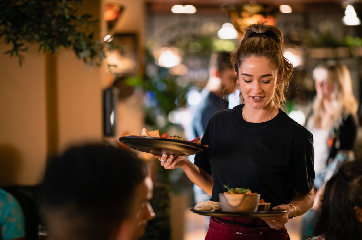 restaurant four waitress